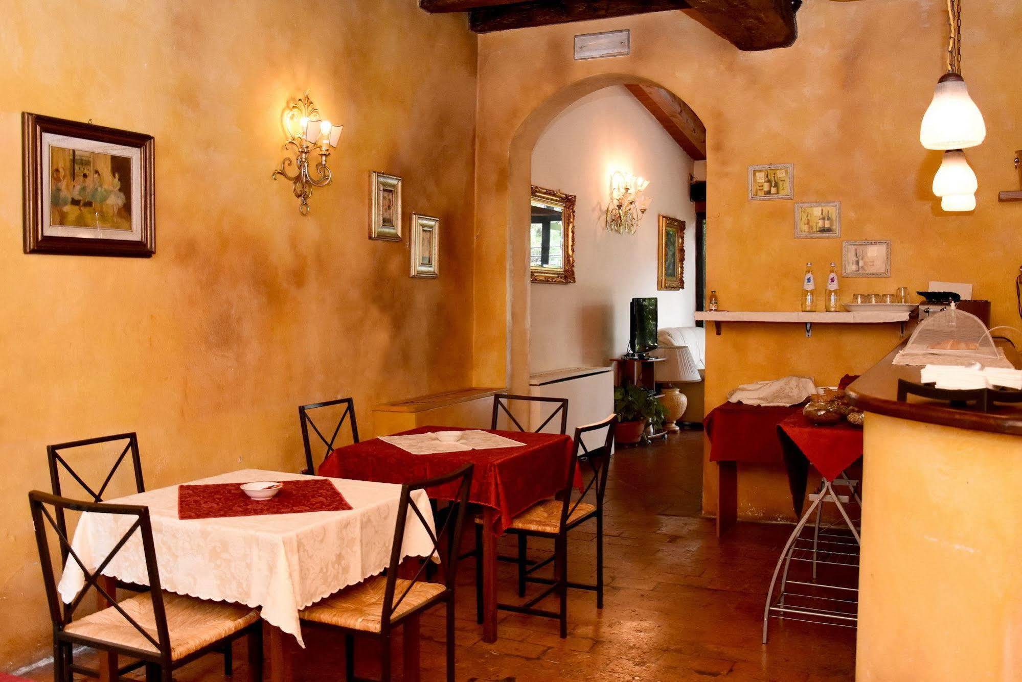 Albergo Dimora Storica Antica Hostelleria Crema Εξωτερικό φωτογραφία