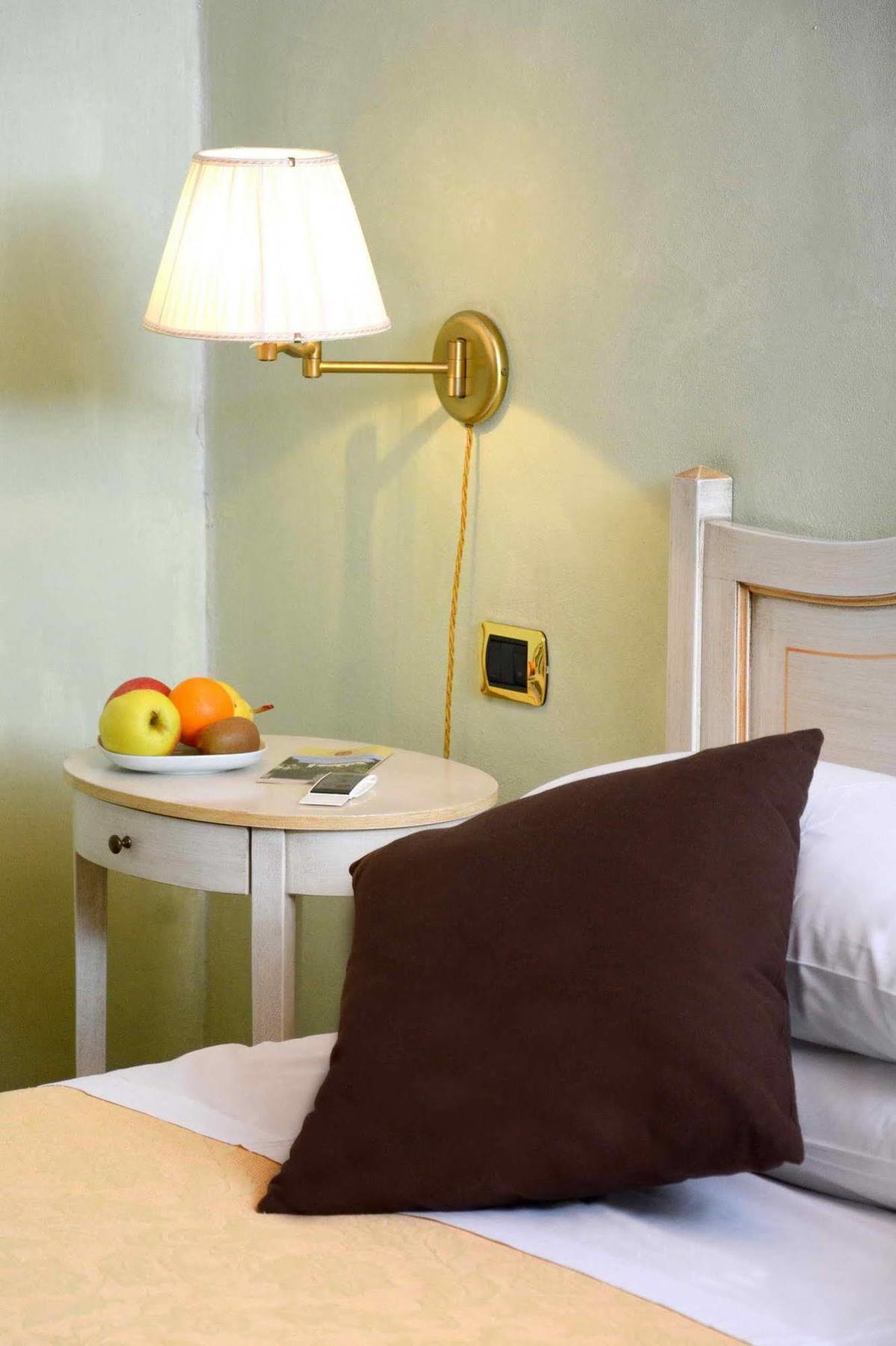 Albergo Dimora Storica Antica Hostelleria Crema Εξωτερικό φωτογραφία