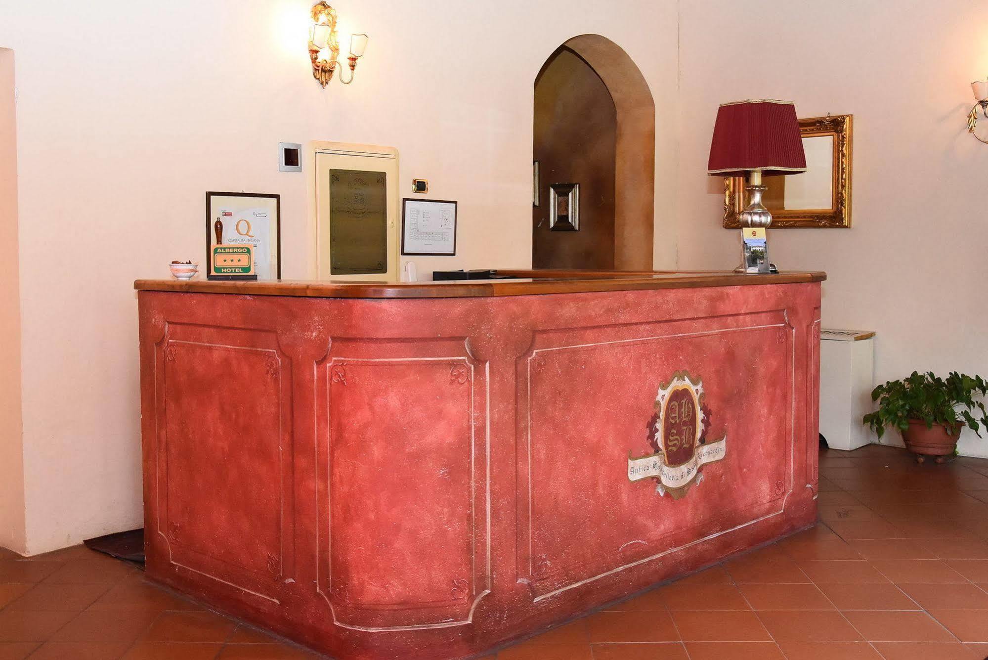 Albergo Dimora Storica Antica Hostelleria Crema Εξωτερικό φωτογραφία